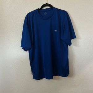 Nike XL dri fit